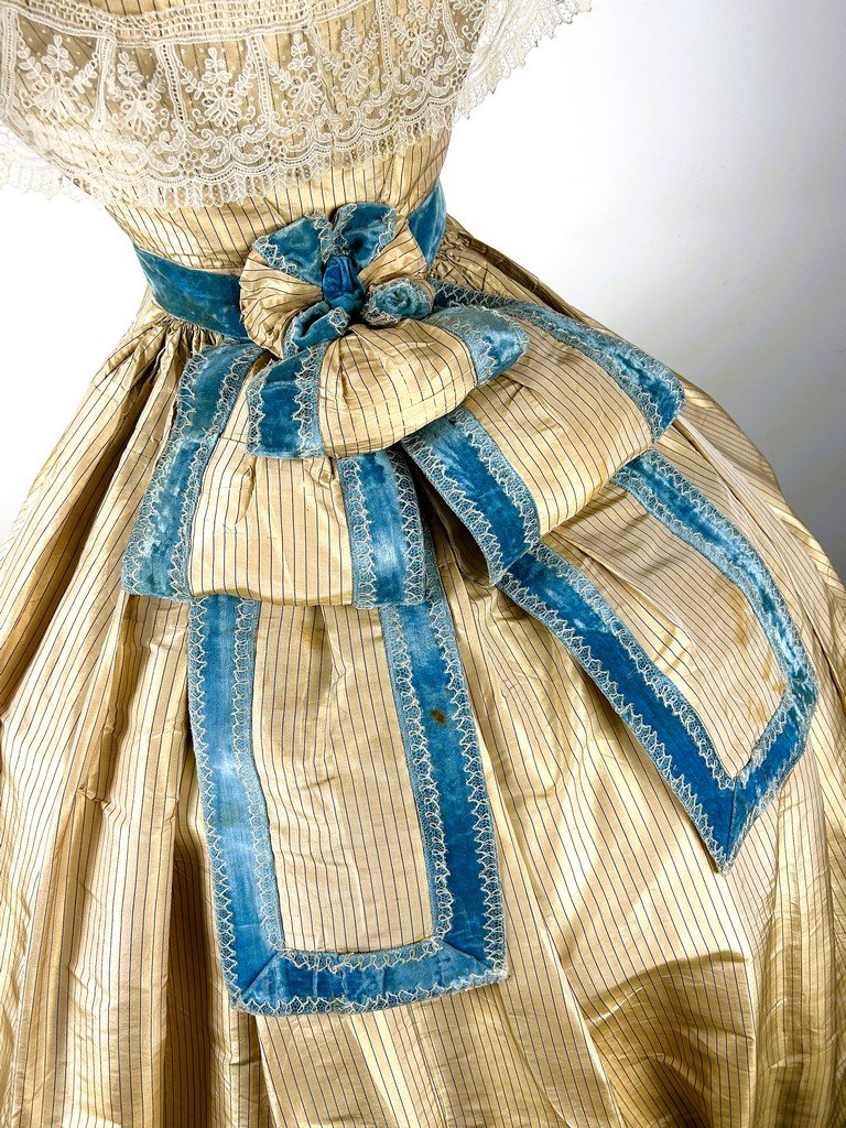 Robe à transformation en taffetas et crinoline projetée  - France Second Empire Circa 1865