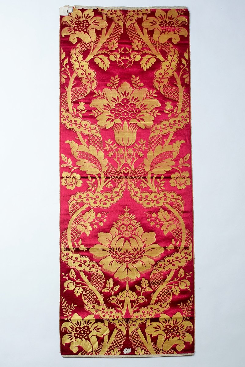 Lampas With Large Cherry And Golden Yellow Motifs — Lyon Or Tours, Circa 1870