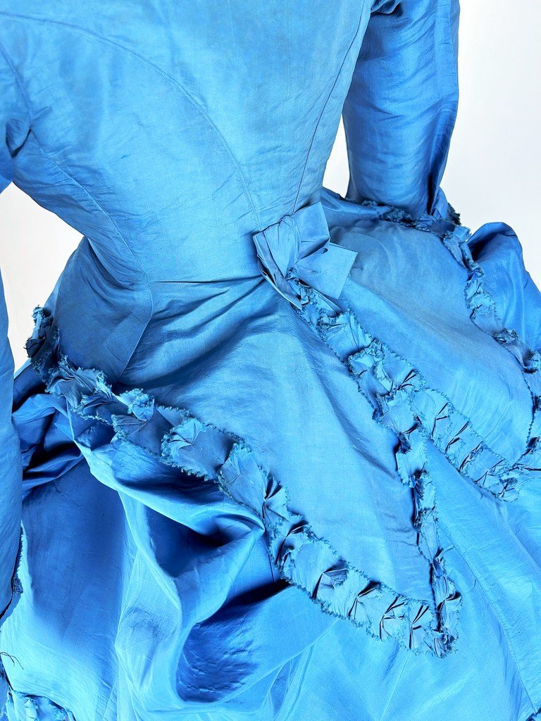 Polish-style Visiting Dress In Blue Silk Taffeta By Raymond Et Falbalas - France, Circa 1875-photo-3