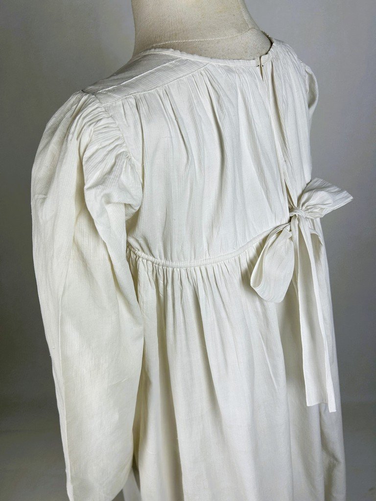 Robe de simplicité pour le jour en basin - France Circa 1795-1804-photo-4