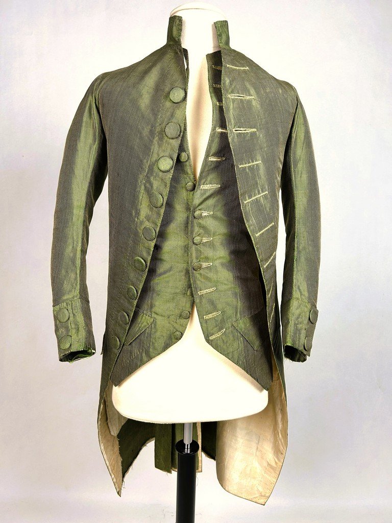 Habit et Gilet de gentilhomme en taffetas Miniature vert jaune - France Circa 1785-photo-2