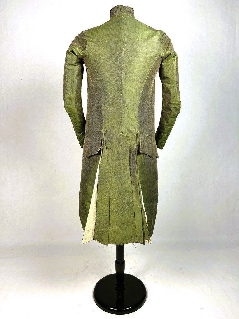 Habit et Gilet de gentilhomme en taffetas Miniature vert jaune - France Circa 1785-photo-3