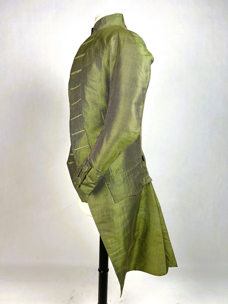 Habit et Gilet de gentilhomme en taffetas Miniature vert jaune - France Circa 1785-photo-4