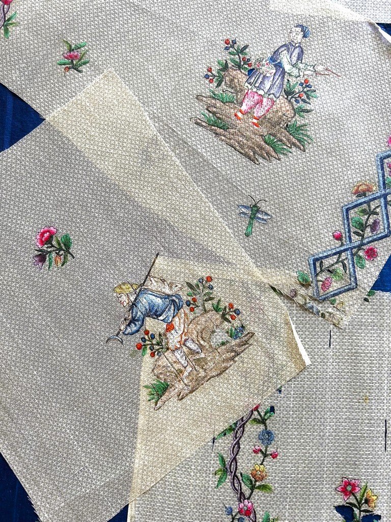 Cinq documents de pékin de soie peint au jus d'herbe - Chine pour Compagnie des Indes C. 1750