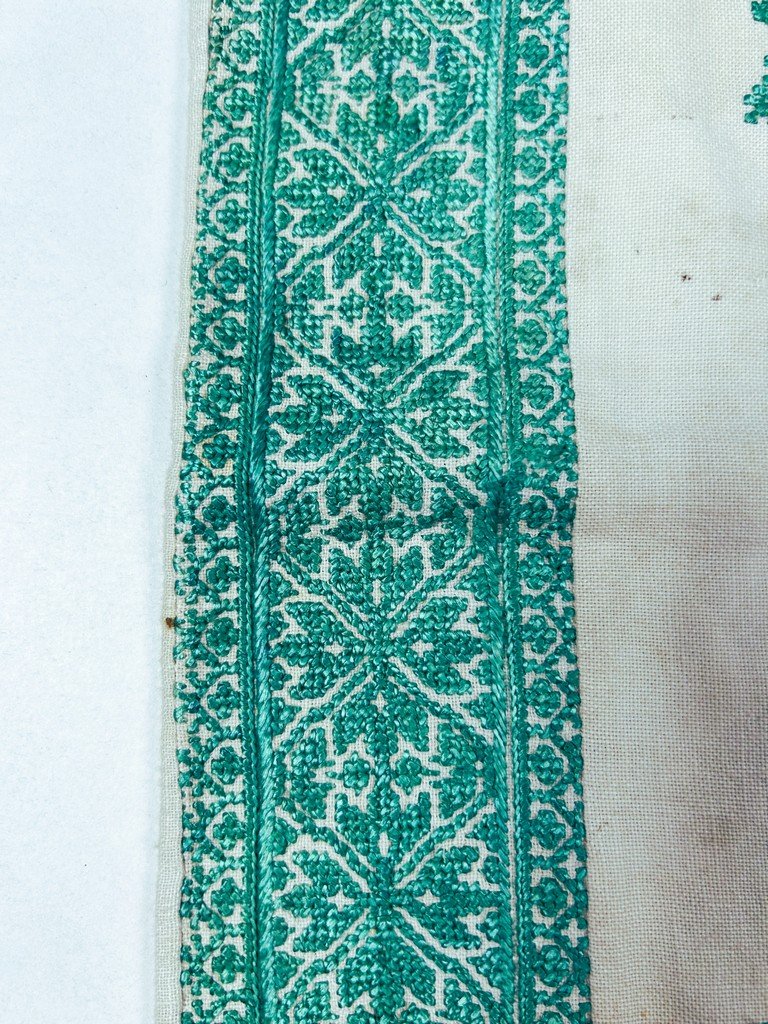 Turquoise Embroidery From Fez On A Cushion Cover - Morocco, Circa 1900–1950-photo-1