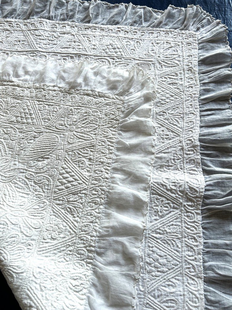 Marseille-style Quilt - Petassoun With Ruffles - Provence, Late 18th Century