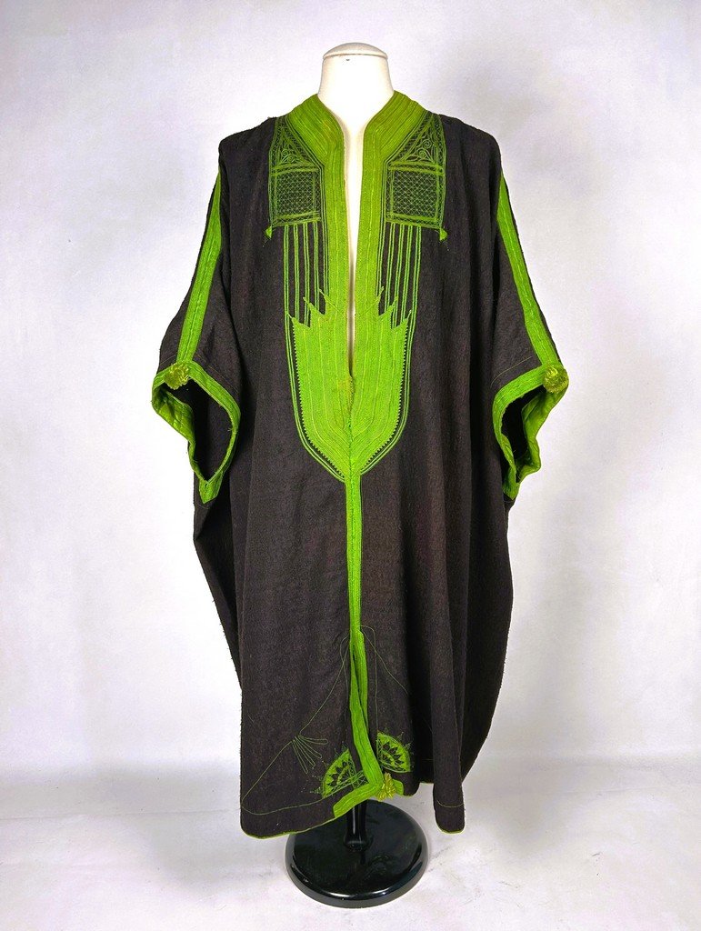 Djellaba Berbère en laine brodé de soie floche vert-jaune - Tunisie Circa 1900-1930-photo-2
