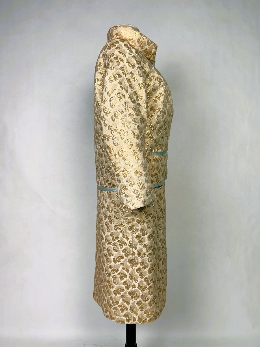 Tailleur-jupe de Gabrielle Chanel HC n°07412 en lamé cloqué or de la maison Bucol - AH 1958-59-photo-3
