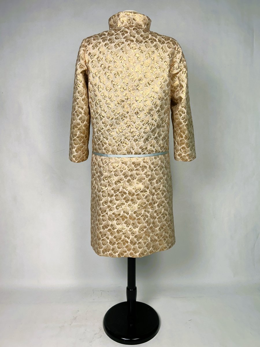 Tailleur-jupe de Gabrielle Chanel HC n°07412 en lamé cloqué or de la maison Bucol - AH 1958-59-photo-4