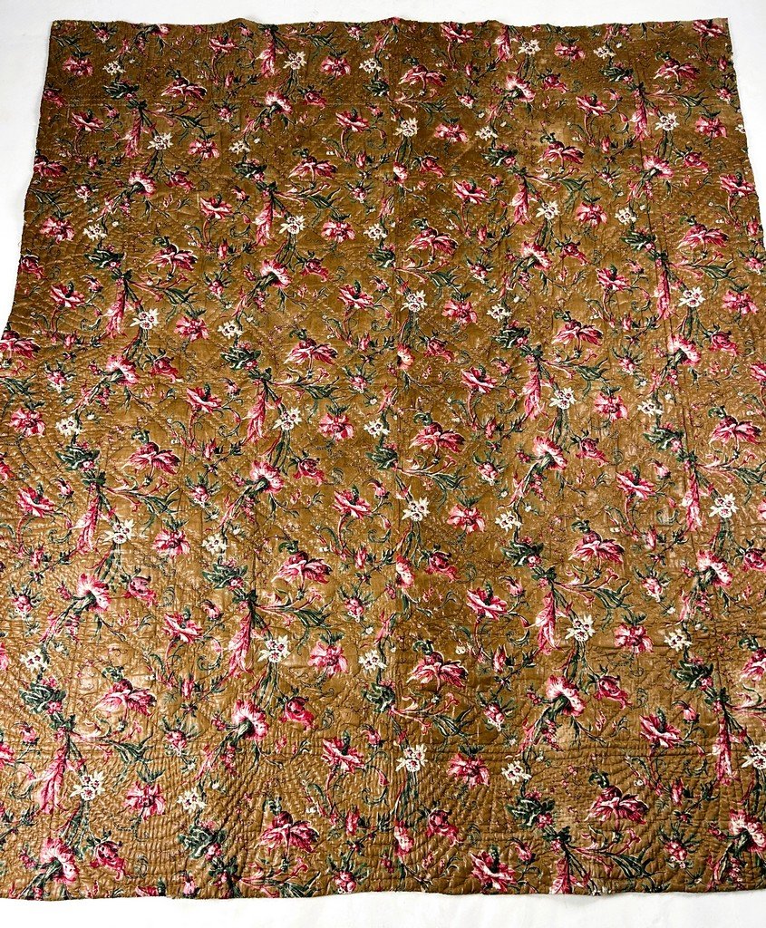 Courtepointe matelassée en chintz glacé - France ou Provence Circa 1850-photo-1