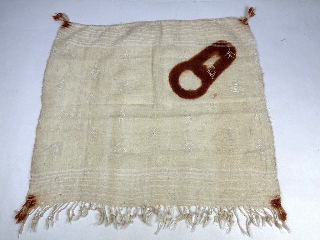 A Mouchtiya, A Berber Headscarf Dyed With Henna—tunisia, 20th Century-photo-2