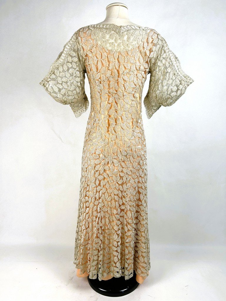 Robe Couture en dentelle Blonde - France Circa 1930-photo-5