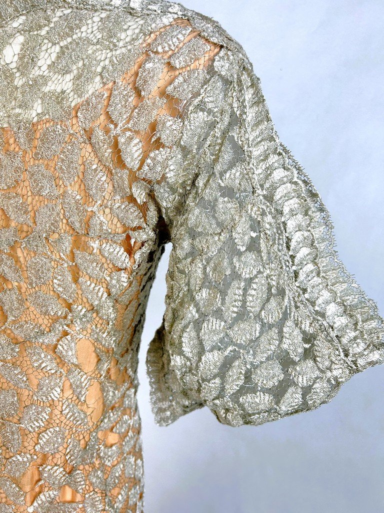 Robe Couture en dentelle Blonde - France Circa 1930-photo-6