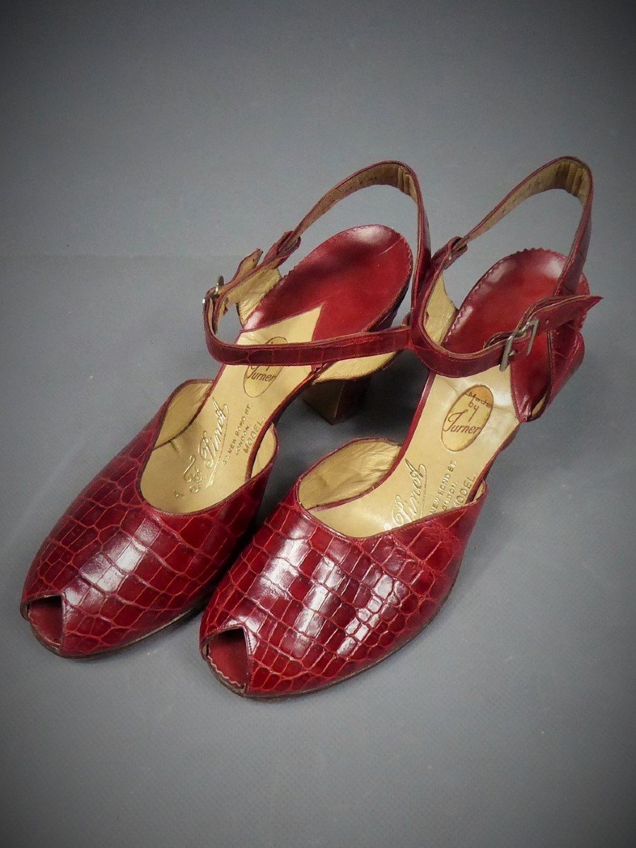 Rare Paire De Chaussures En Cuir François Pinet Circa 1935