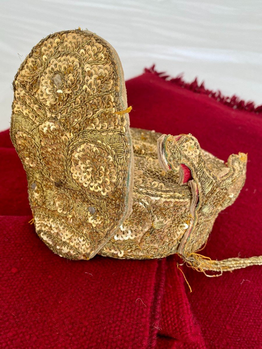 Berber Headdress Embroidered In Sequin And Golden Chenillettes - South Tunisia Circa 1950