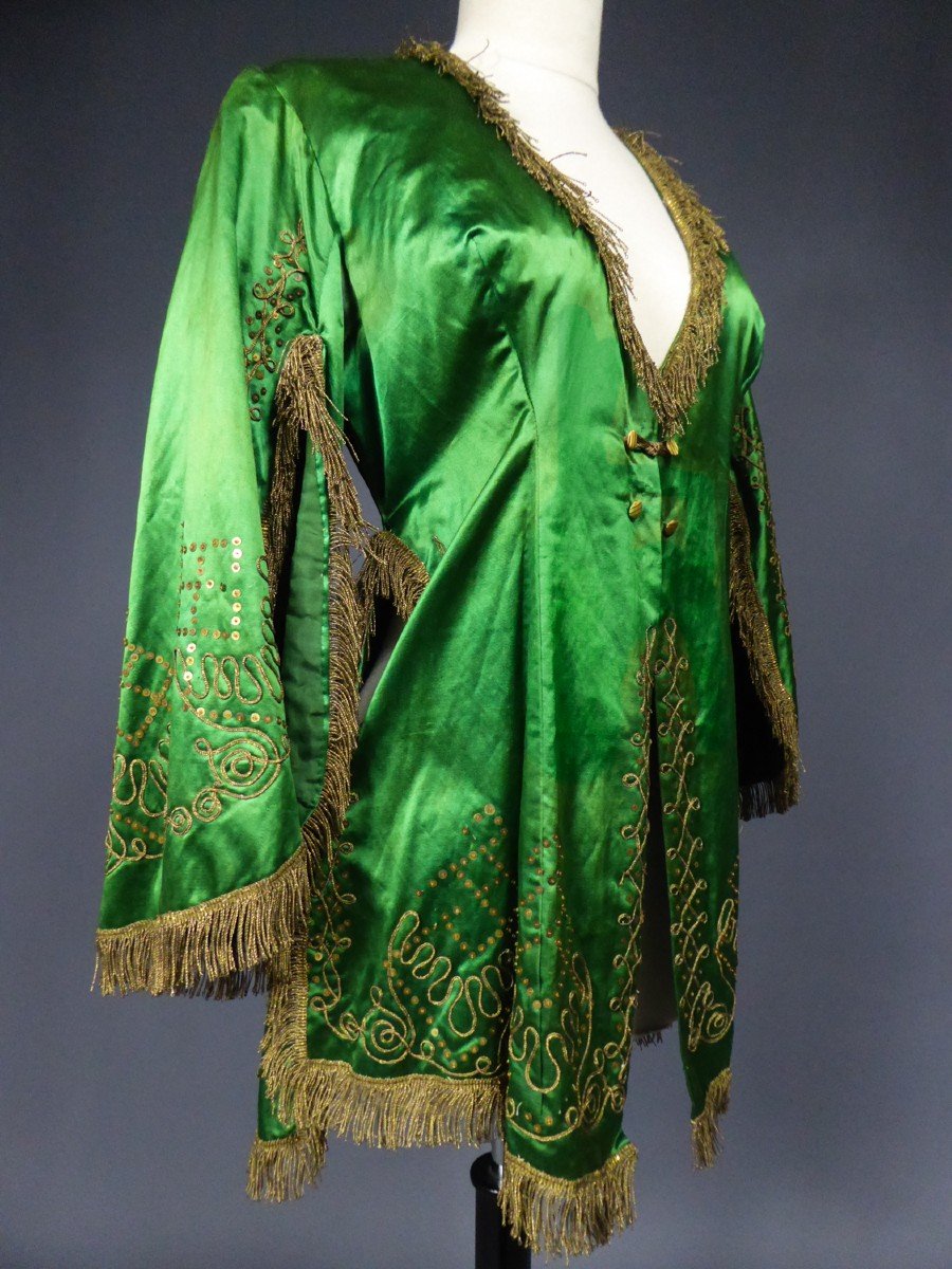 Kimono De Fête Orientaliste En Satin Et Passementerie Or Circa 1920-1940