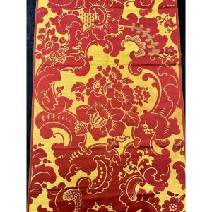 Damask Brocatelle With Red And Gold Baroque Decor - Lyon Or Tours Circa 1860-1880