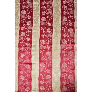 A Large Lampas In Damask Satin Louis XVI Period Circa 1780