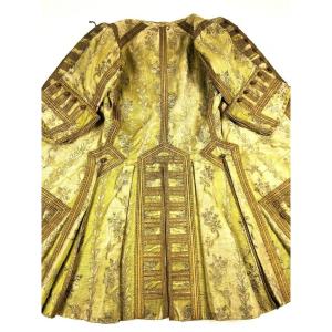 Court Dress In Gold And Silver Brocade - Louis XIV Period - Second Half Of The 17th Century