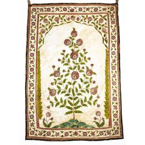 Mughal Tapestry With The Tree Of Life - Gujarat, India, Early 20th Century