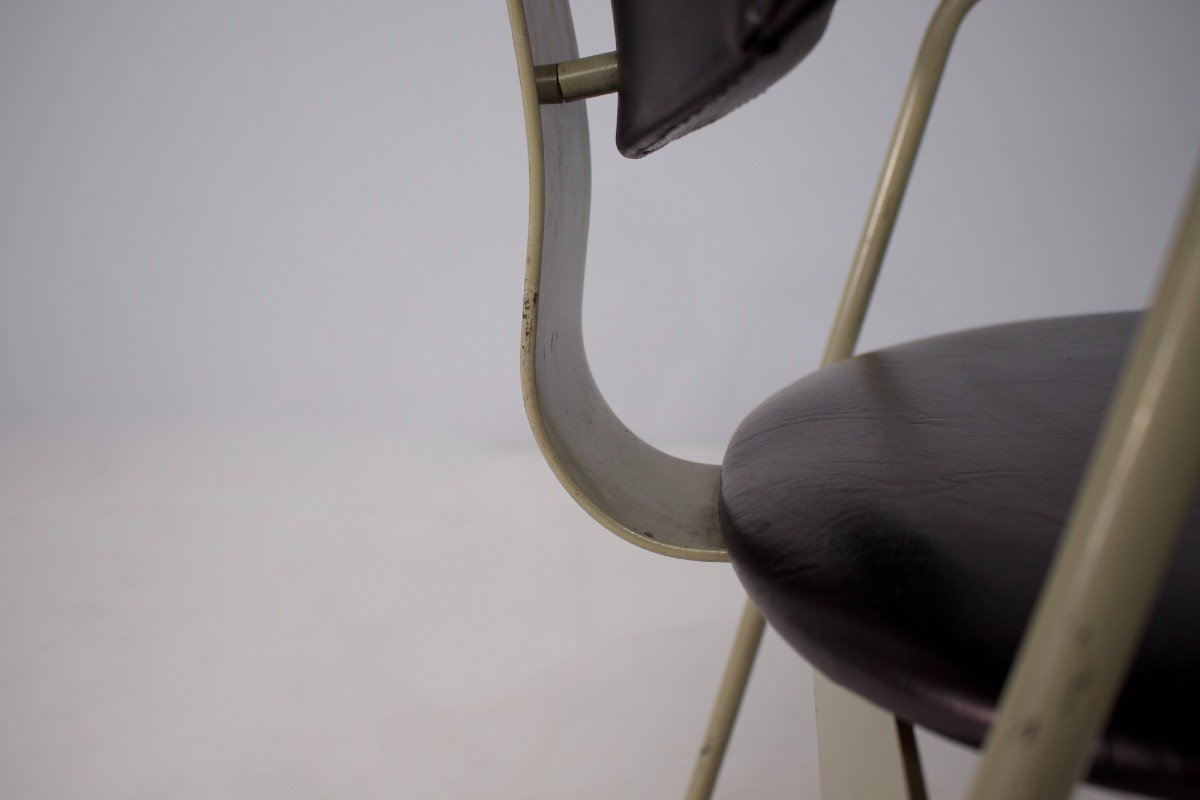 Willy Van Der Meeren & Tubax: “f1” Chair-photo-7