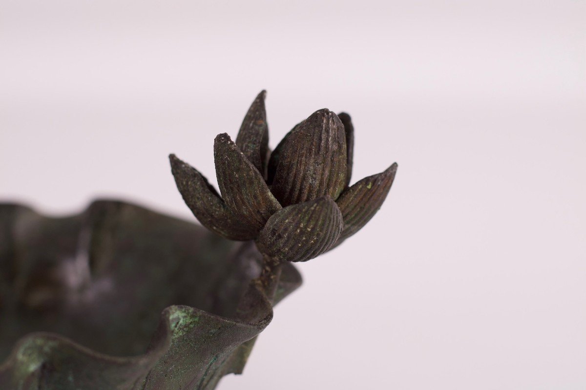 Japanese Empty Pocket Bowl In Ikebana Lotus With Frog-photo-4