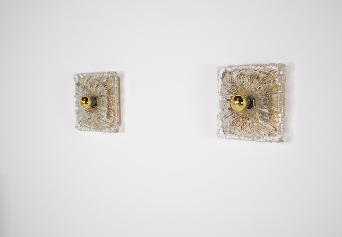 Flower Sconces In Pressed Glass.-photo-2