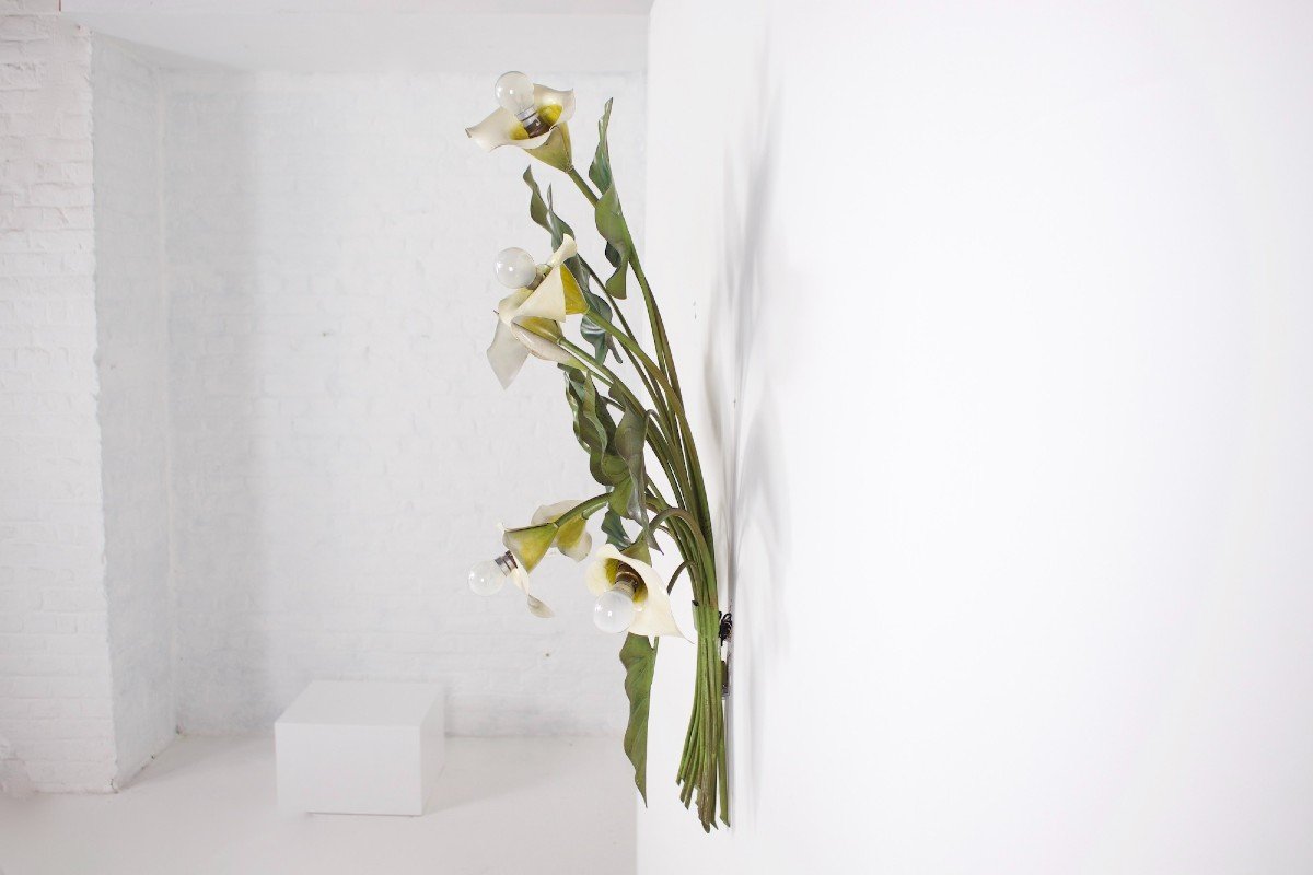 Light Wall Lamp With Arums / Callas.-photo-1