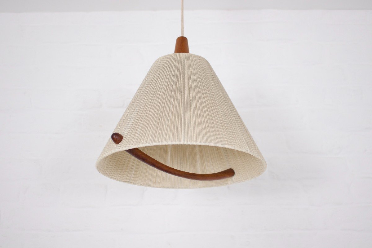 Scandinavian Style Mobile Pendant Light.-photo-1