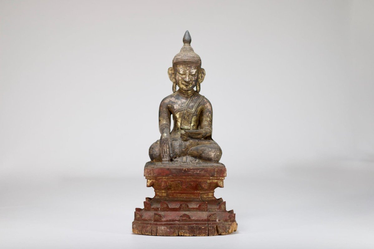 Burmese Buddha Shan Maravijaya.