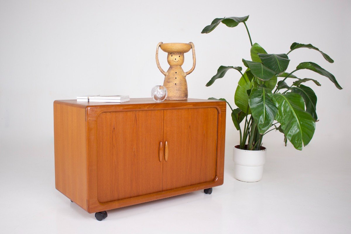 Danish Buffet Tv Hi-fi Mobile.-photo-3