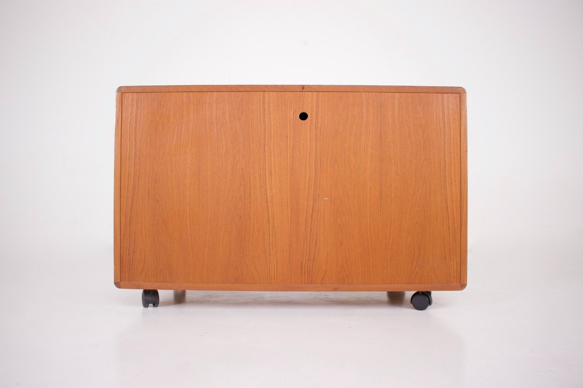 Danish Buffet Tv Hi-fi Mobile.-photo-5