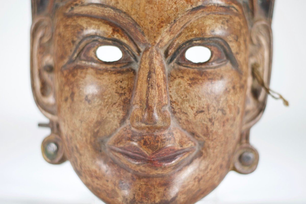 Ancient Himalayan Mask-photo-2