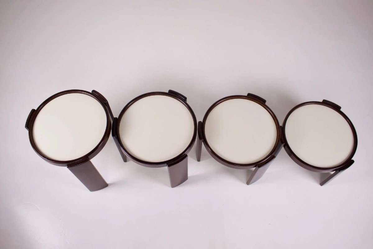 Reversible Nesting Coffee Tables, Gianfranco Frattini, Cassina.-photo-5