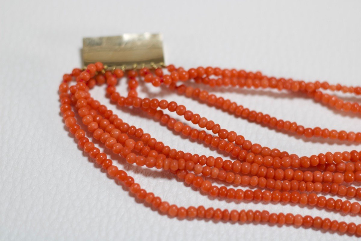 Collier Ras De Cou Et Son Bracelet En Corail Et Or Jaune-photo-1