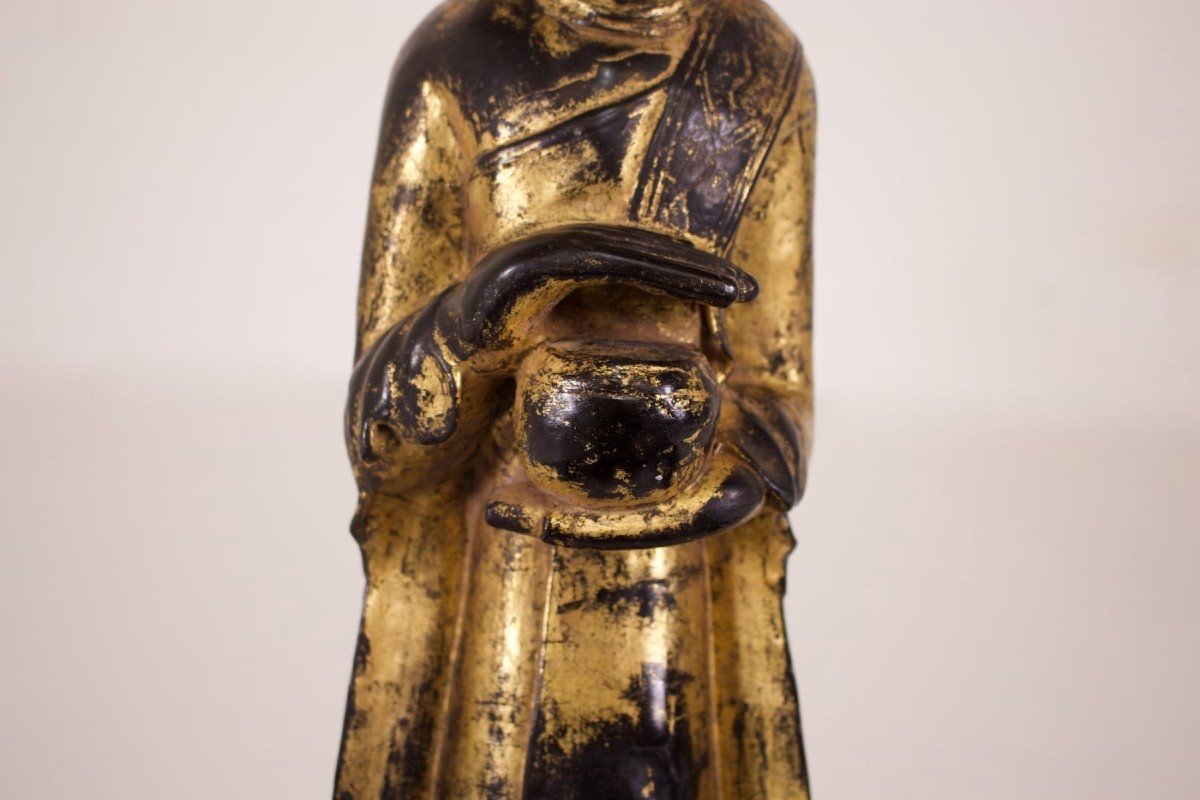 Burmese Adoring Monk-photo-1