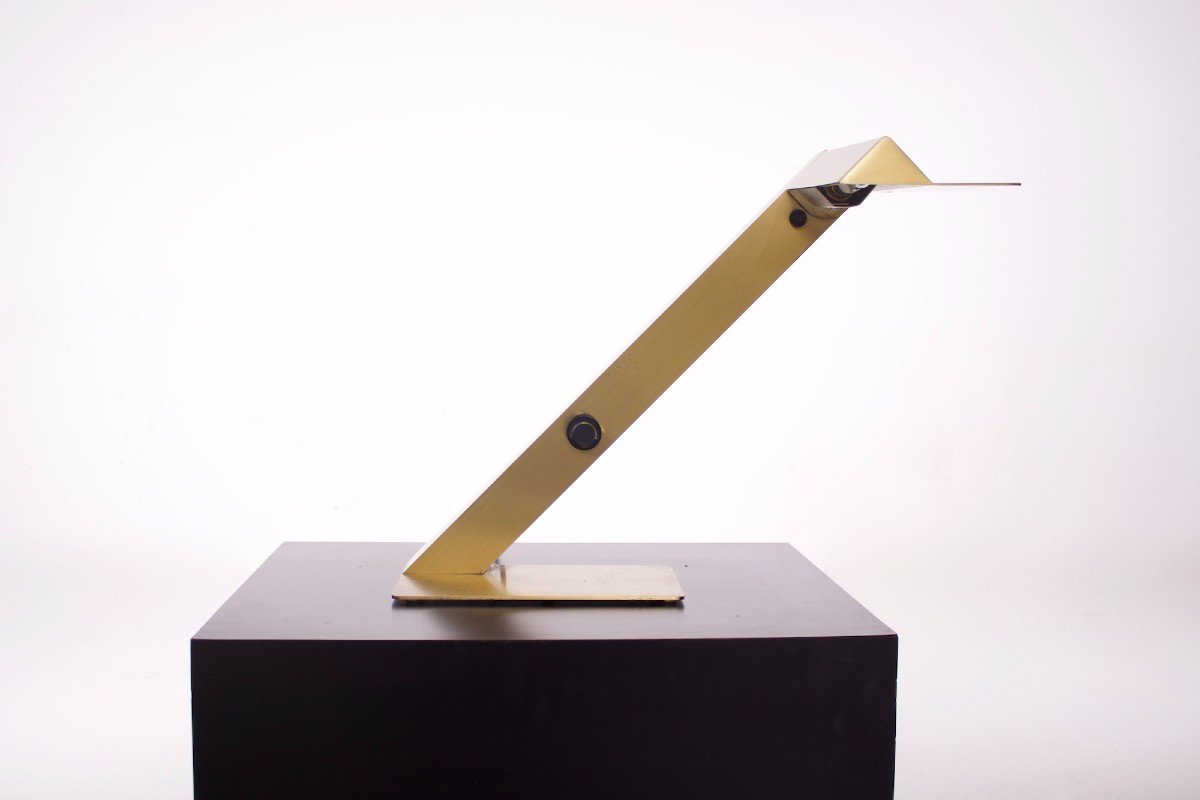 Lampe à poser en laiton, style Postmoderne, éditions Cosack, années 80.