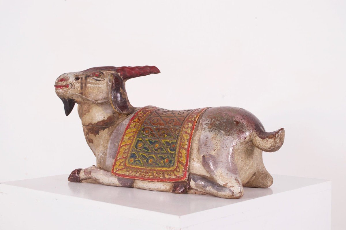 Figure Sacrée D’un Cabri, Inde.