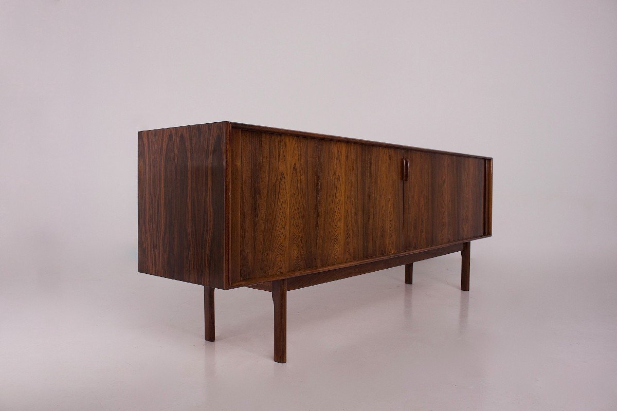 Buffet De Milieu En Palissandre, Henning Kjaernulf.