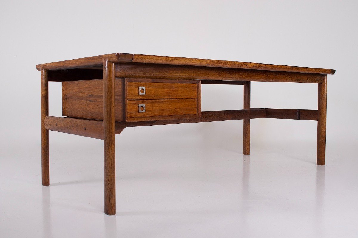 Large Rosewood Desk By Arne Vodder & Sibast