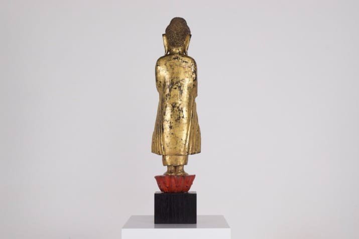 Statue de Bouddha en bois doré, Birmanie,19 ème siècle.-photo-3