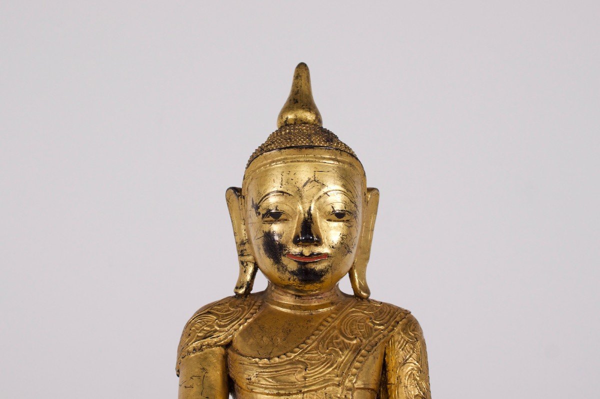 Statue de Bouddha Birman en bois doré, 19 ème siècle.-photo-2