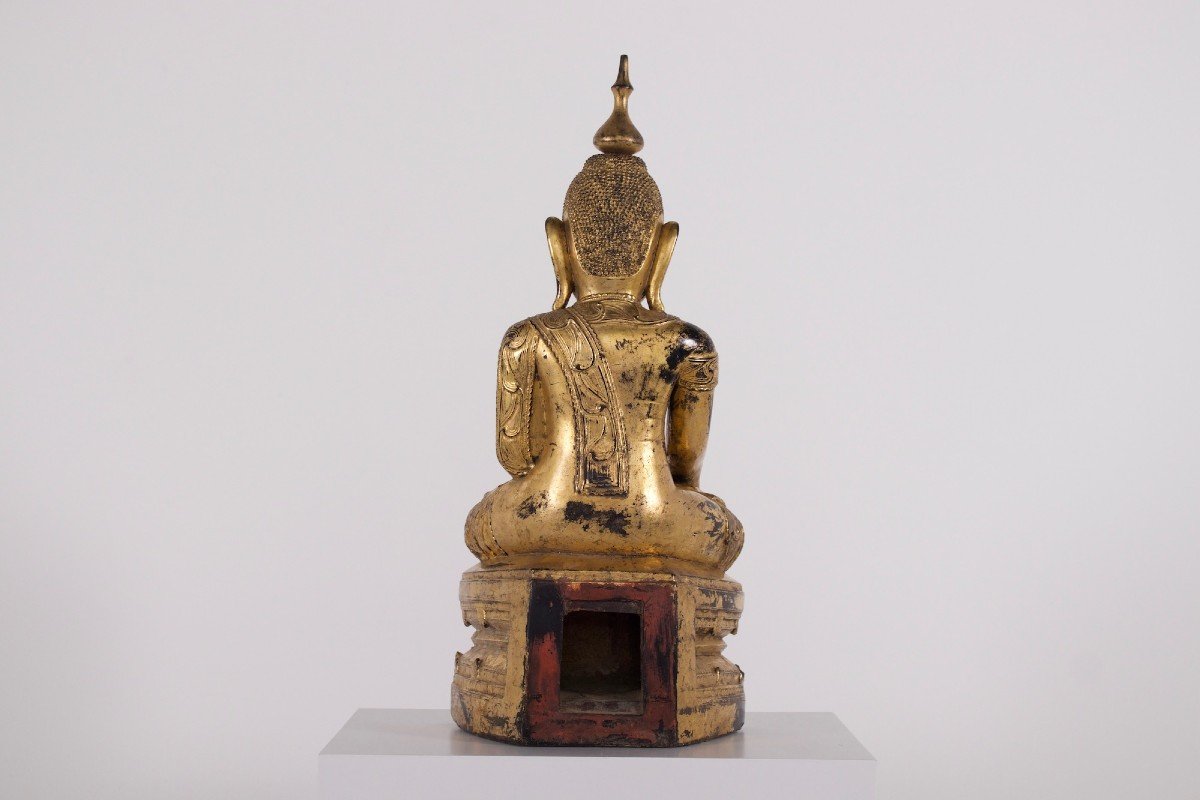 Statue de Bouddha en bois doré, Birmanie.-photo-2