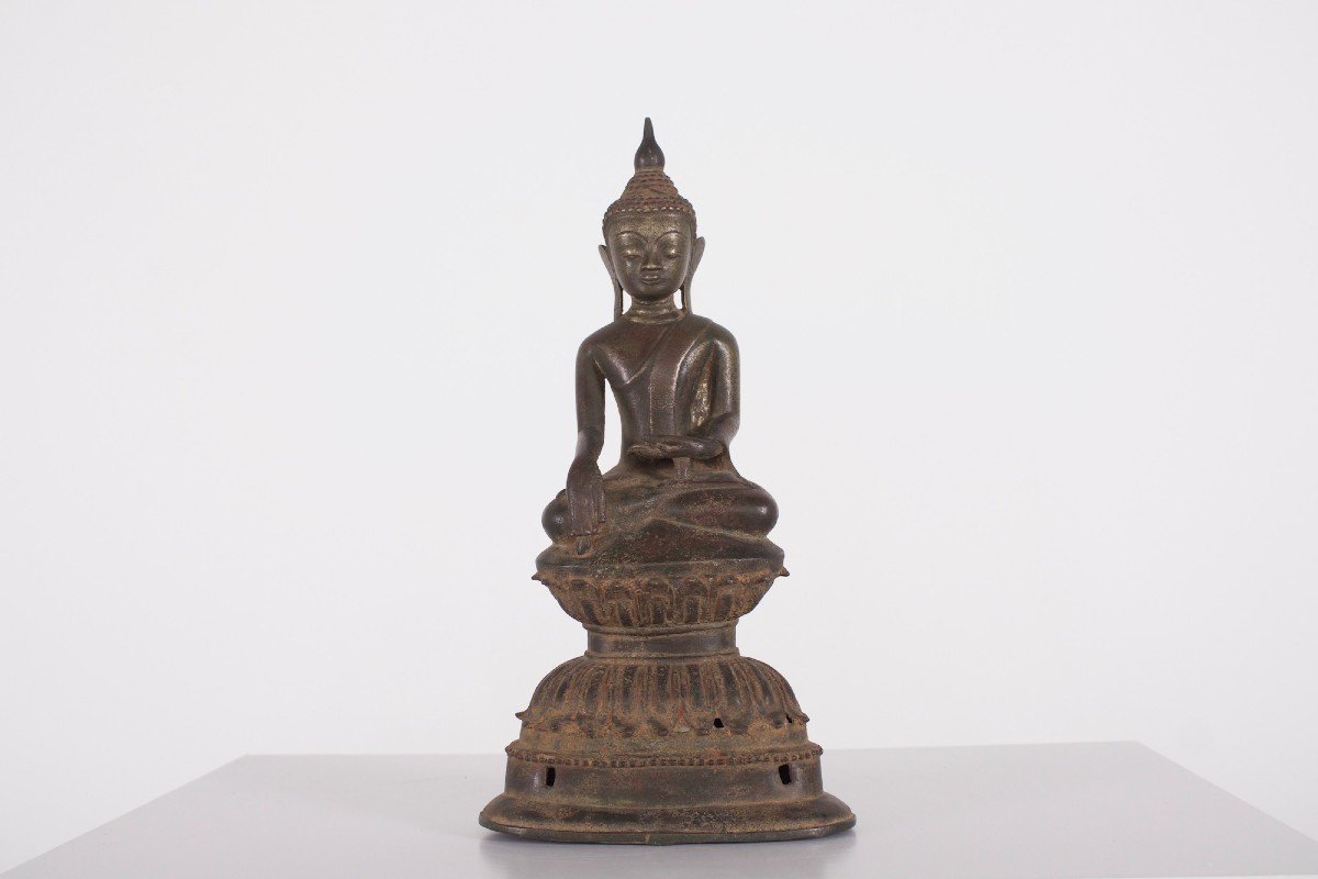 Sculpture de bouddha en bronze, Laos, XIX ème siècle.-photo-3