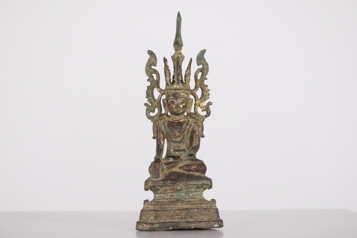 Bouddha Paré En Bronze Jambupati.