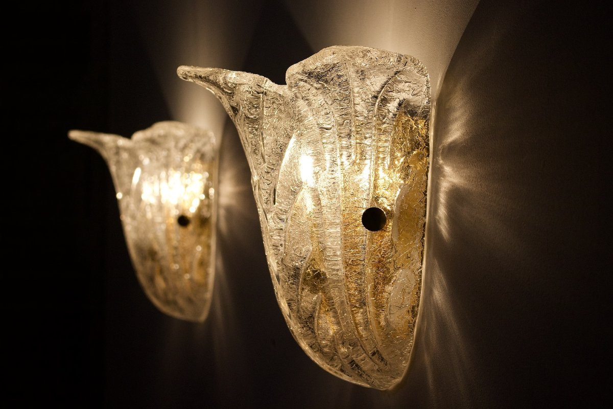 Pair Of Wall Lights With Acanthus Leaves-photo-1