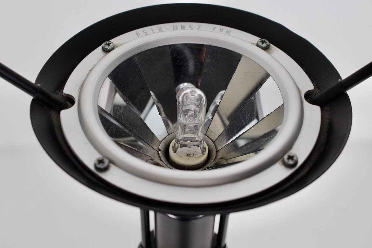 Grand luminaire sur pied modèle « Polifemo » , Artemide.-photo-2
