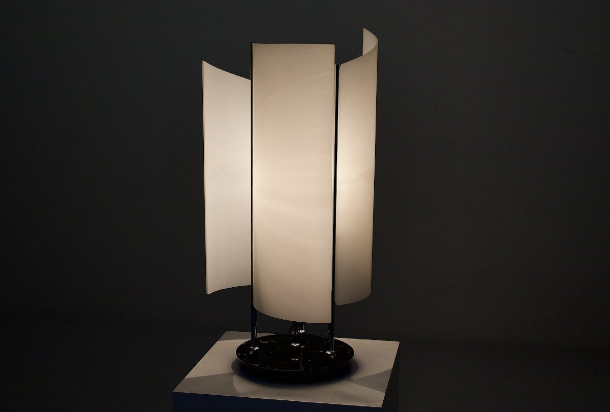 Lampe à poser  mobile modèle  « Arianna », années 70.-photo-3