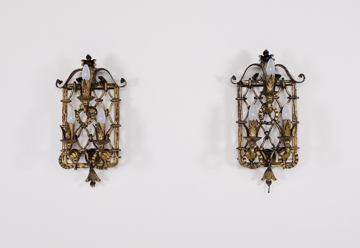 Grande Paire d’Appliques Néo-Baroques en Fer Forgé Doré.-photo-3