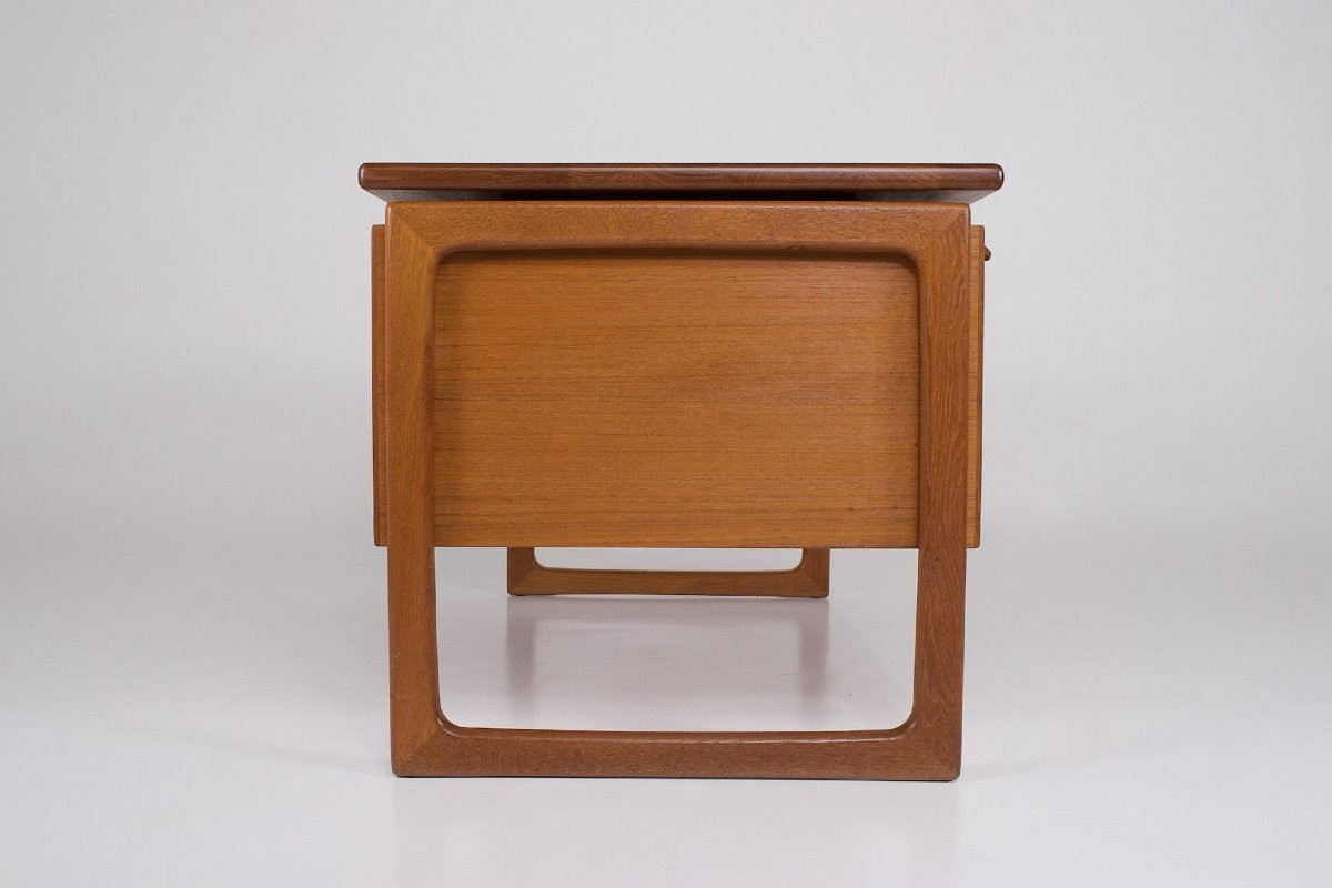 Bureau de Milieu Danois-photo-2